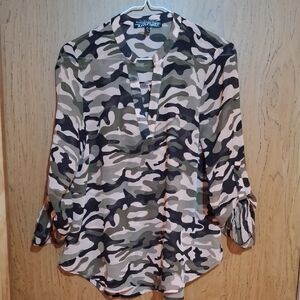 Almost Famous Green Camouflage V-Neck Blouse